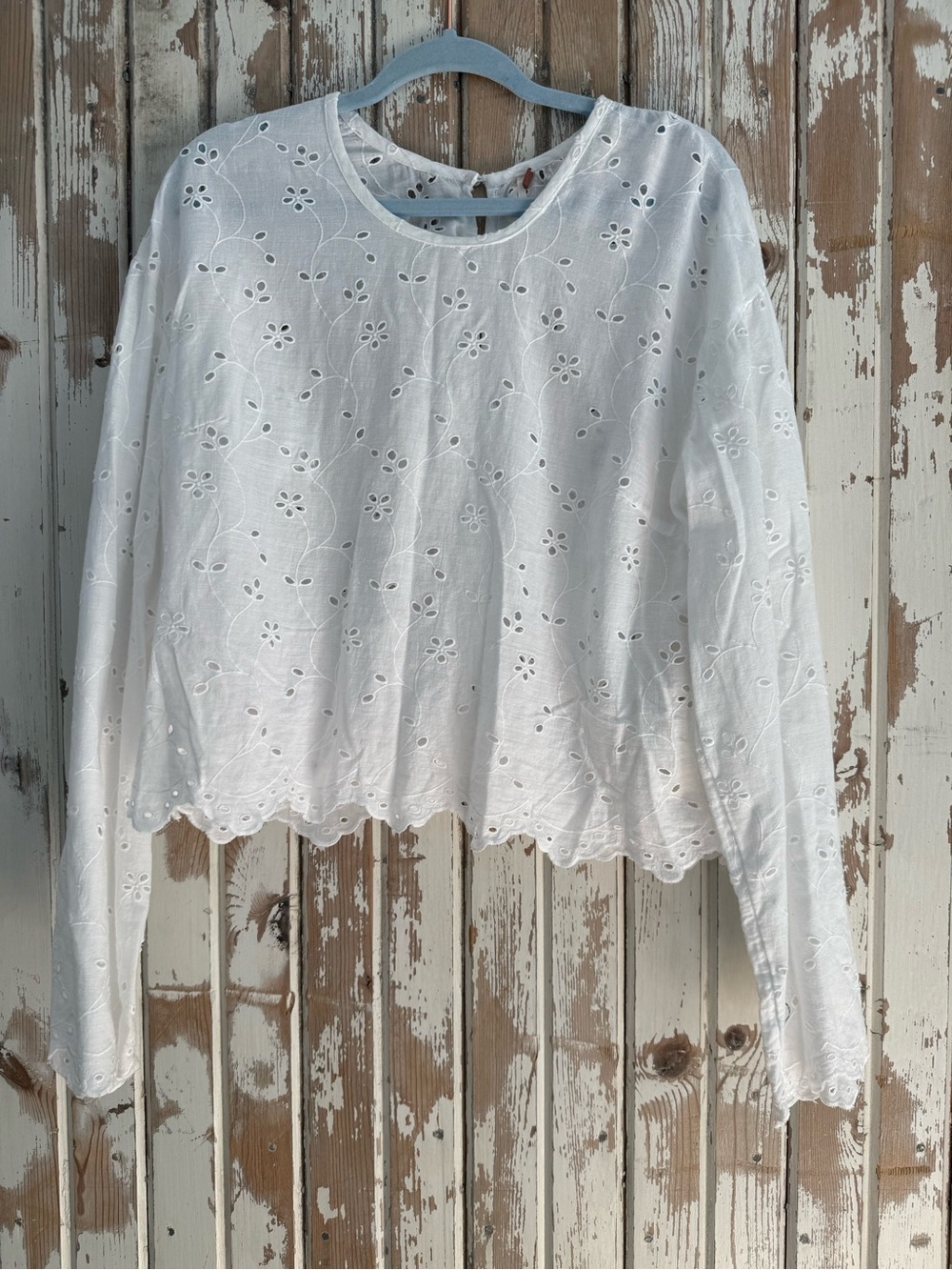 Free People White Eyelet Long-Sleeve Women's Crop Length Top, XL